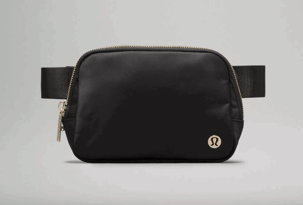 lululemon Everywhere Belt Bag for dads or grads
